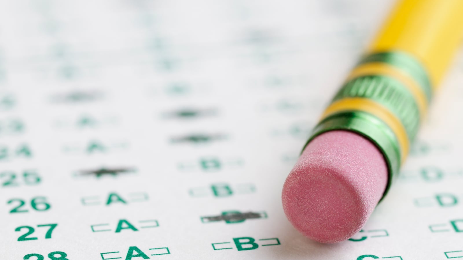 articles/2013/10/09/a-teach-for-america-alum-on-how-testing-is-hurting-our-kids/131008-sheehan-education-tease_soynot