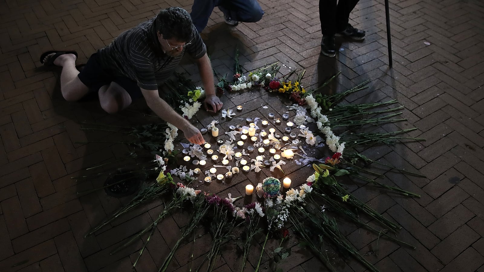 170831-tomasky-dems-silence-charlottesville-tease_xgkq0v