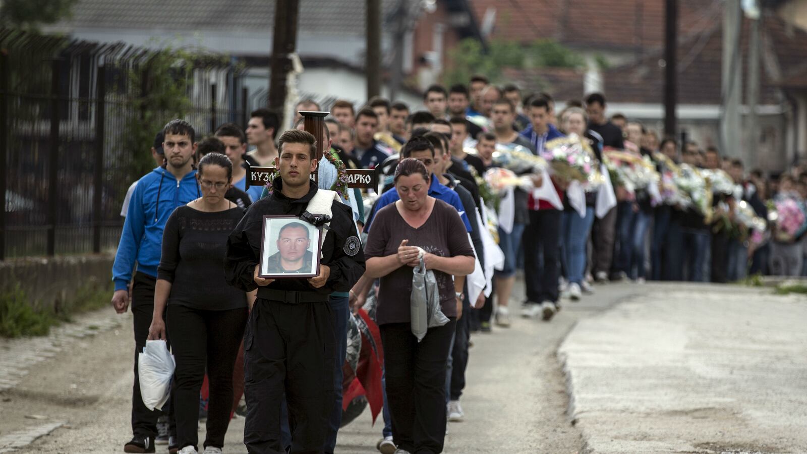 cheats/2015/05/10/macedonia-gunmen-planned-more-attacks/150510-macedonia-shootings-cheat_sc3mhx