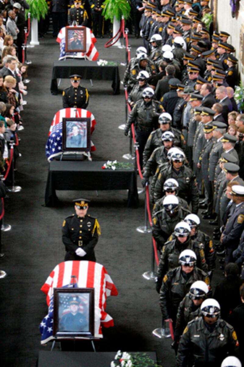 galleries/2012/01/06/cops-shot-in-the-line-of-duty-figorski-crouse-photos/officers-killed-line-duty-gal-3-officers_punq9t