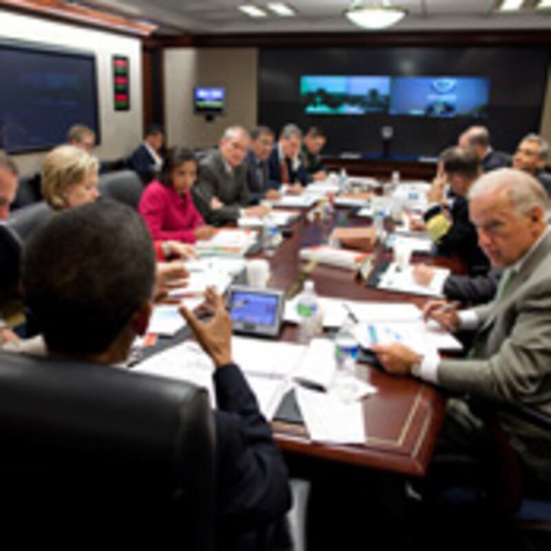 articles/2009/10/10/a-white-house-surprise/wolffe-obama-2_55375_xc0xgj