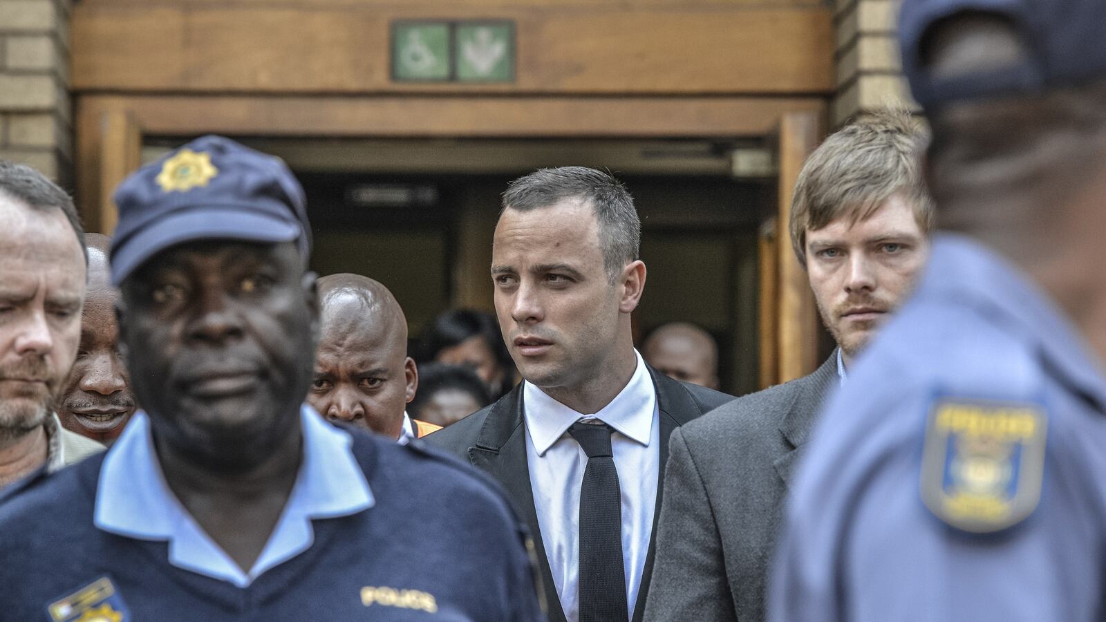 articles/2014/05/05/witness-pistorius-suicidal-after-shooting-reeva/140505-pistorius-berold-tease_ltw4dv
