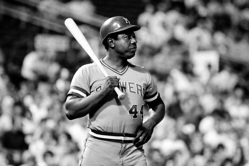 galleries/2011/07/12/famous-baseballs/famous-baseballs-aaron_al693g