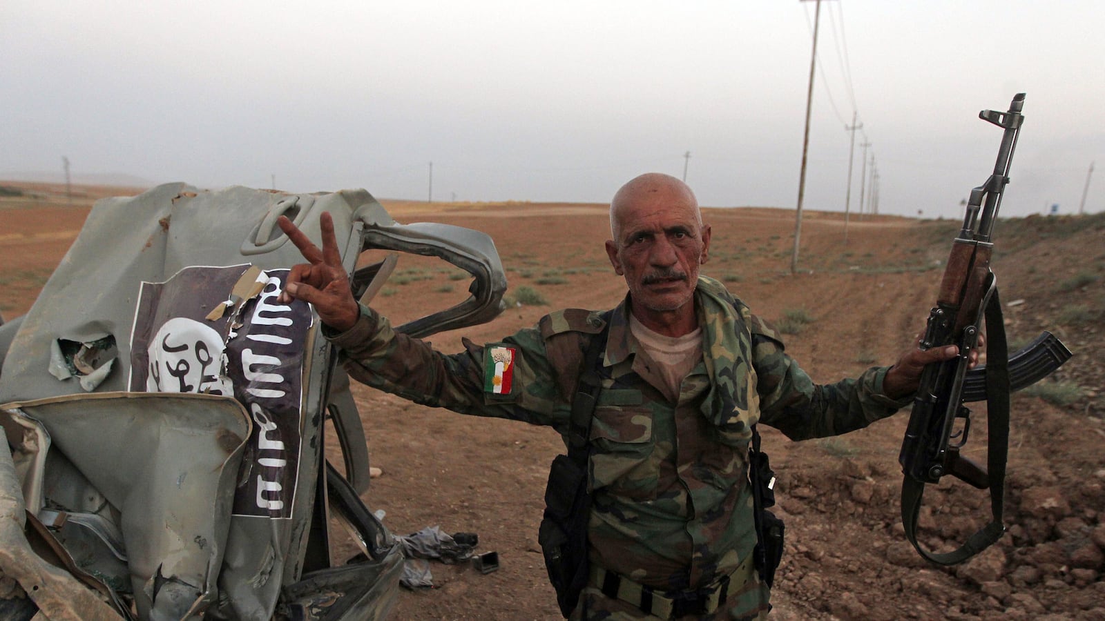 articles/2014/09/15/please-let-s-not-destroy-isis/140914-tomasky-isis-tease_jvqwph