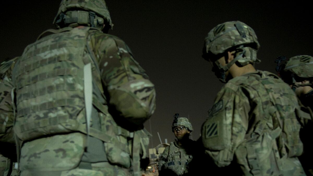 cheats/2012/09/16/afghan-insider-attacks-kill-6/afghanistan-four-american-soldiers-killed-insider-attacks-cheat_k7zb3j