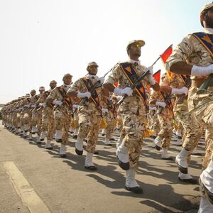 190804-warren-iran-revolutionary-guard-hero_befhy4