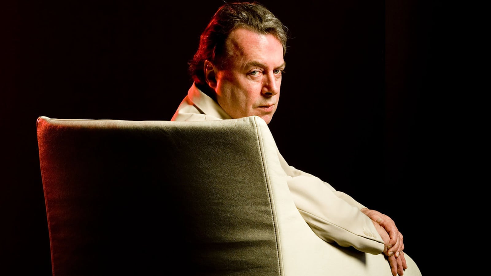220121-christopher-hitchens-hero_xep7zv