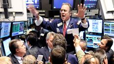 cheats/2010/03/22/senate-approves-new-financial-regulatory-laws/wall-street-9_tw4obh