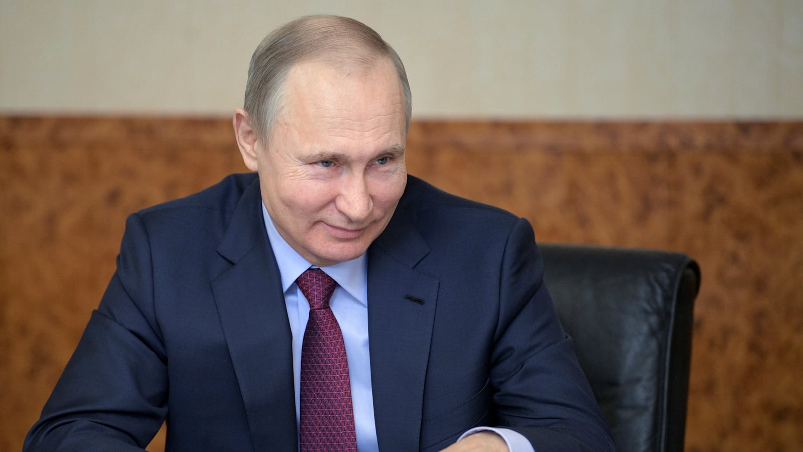 180310-putin-jews-election-meddling-cheat_bfgryg