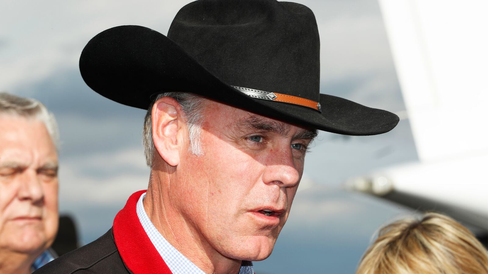 180624-peterson-zinke-hero_eu70e3