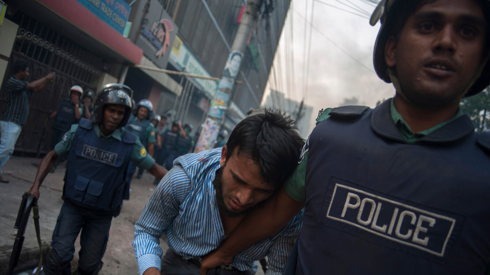 cheats/2013/05/06/a-dozen-dead-in-dhaka/130506-bangladesh-riots-cheat_tzn4jz