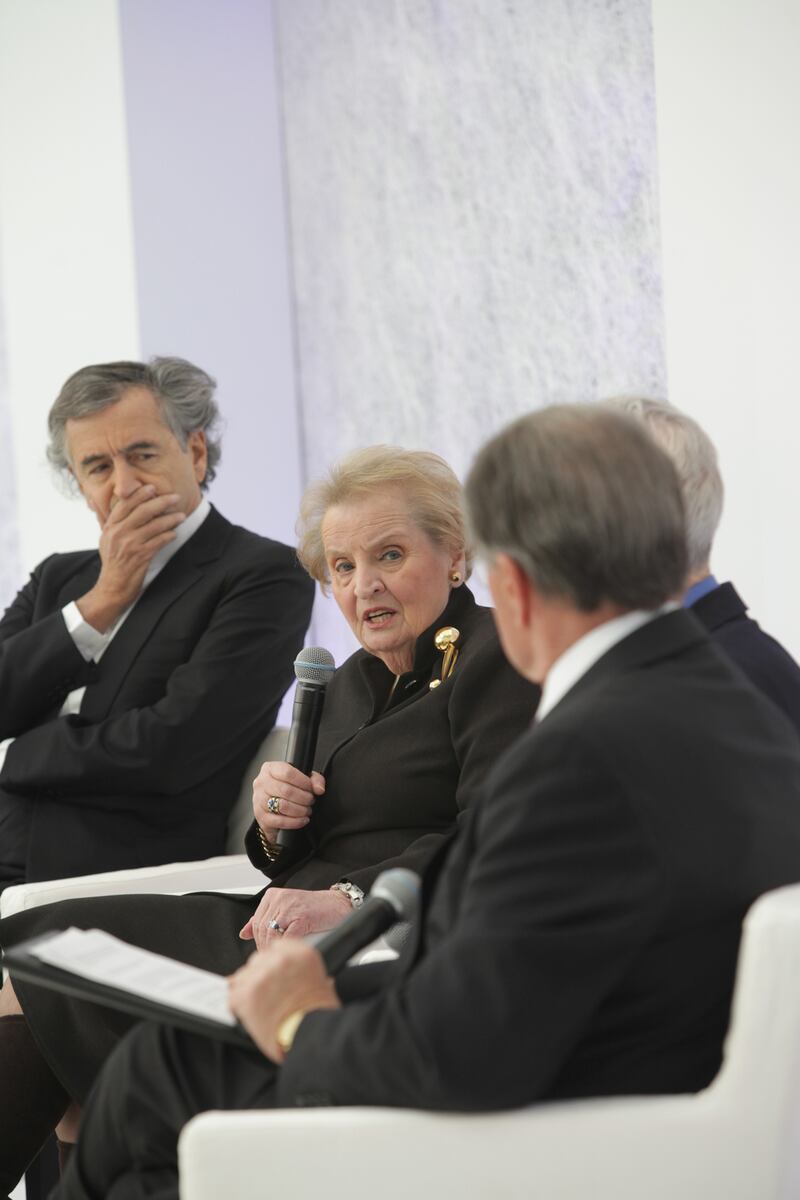 galleries/2012/11/15/william-mcraven-bono-more-from-the-hero-summit-photos/hero-summit-new1_hqfpri