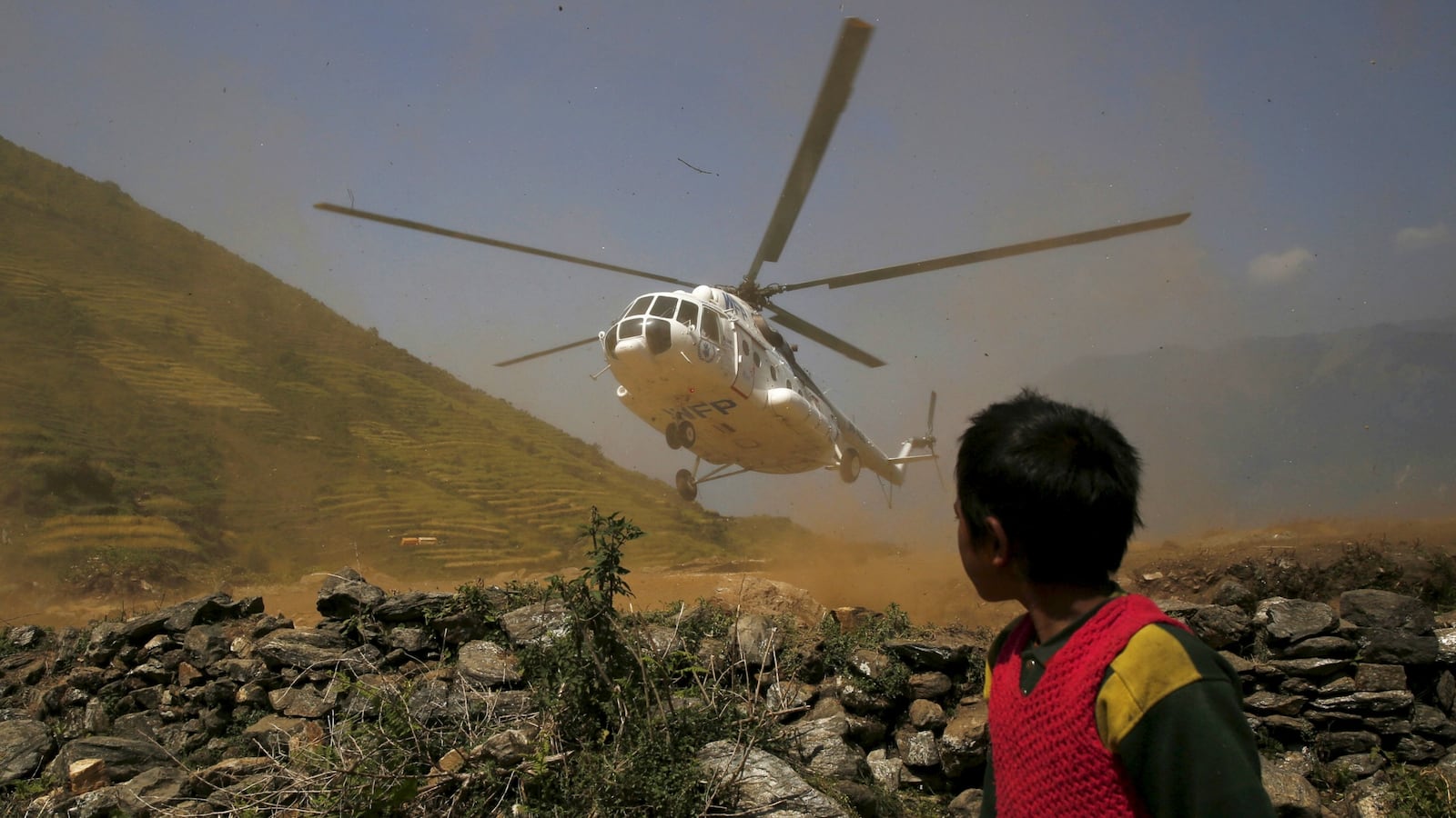 cheats/2015/05/12/helicopter-missing-in-nepal-aid-mission/150512-nepal-marine-helicopter-cheat_mnpefo