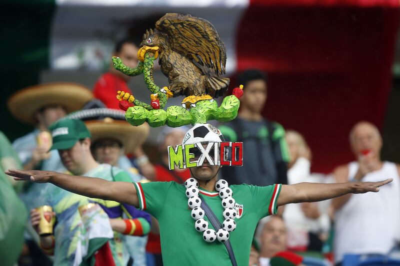 galleries/2014/06/22/brazil-2014-the-world-cup-s-craziest-fans/061714-world-cup-fans-08_otvtuh