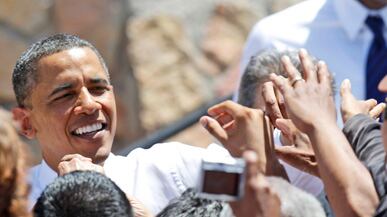 articles/2011/05/11/obamas-high-new-approval-ratings-wont-last/germond-obama-obl_179600_pq4k1f