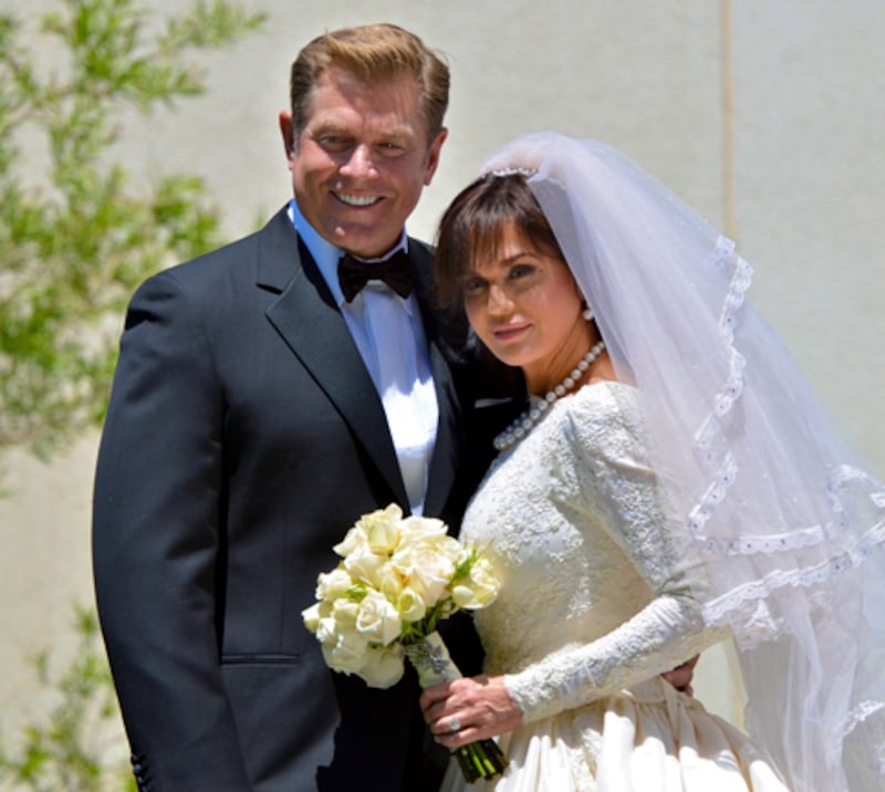 galleries/2011/05/06/couples-who-marry-twice/couples-who-married-twice---marie-osmond_gfhg9n