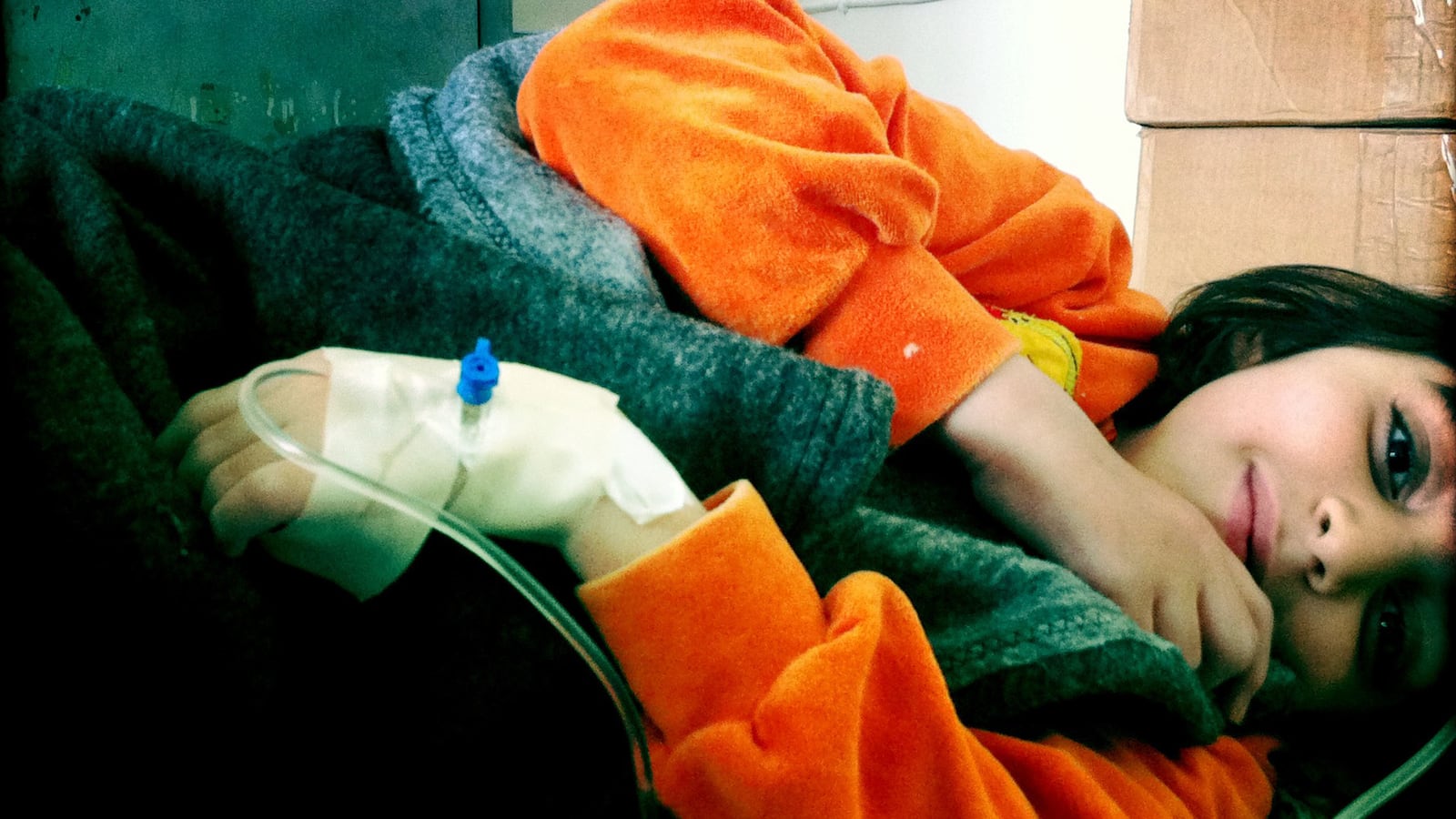 articles/2014/06/29/syria-s-underground-film-club-anonymous-emergency-cinema-no-dead-bodies/140625-strochlic-filmmakers-tease_w6ali8