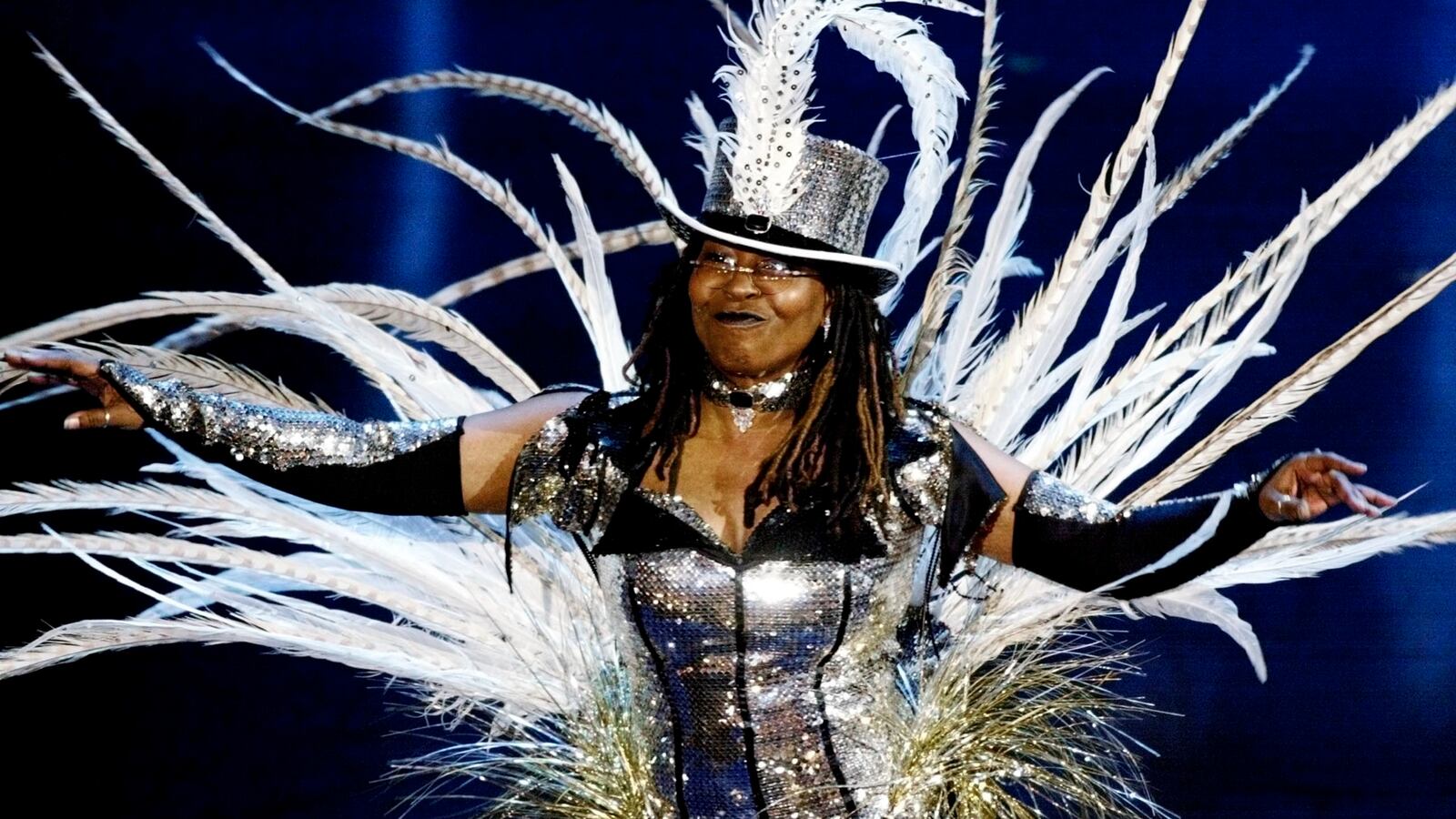 articles/2014/03/02/watch-the-best-oscar-openers/140228-watts-oscar-opening_jda6z9