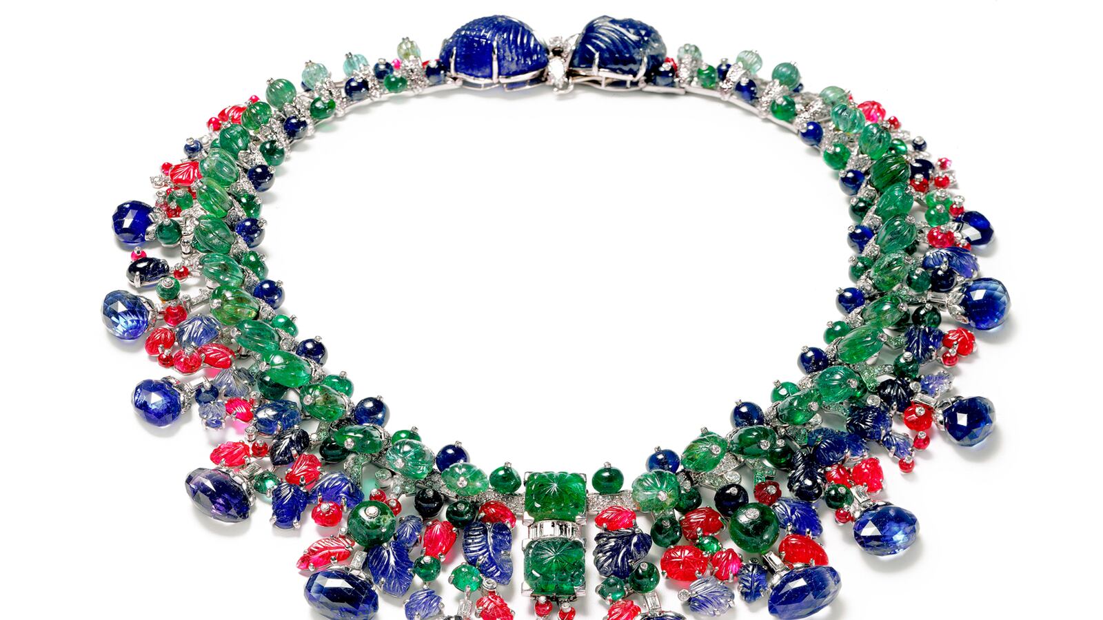 articles/2013/12/10/cartier-retrospective-looks-back-at-100-years-of-creating-bling-for-the-stars/131206-cartier-exhibit-tease_vxqrif