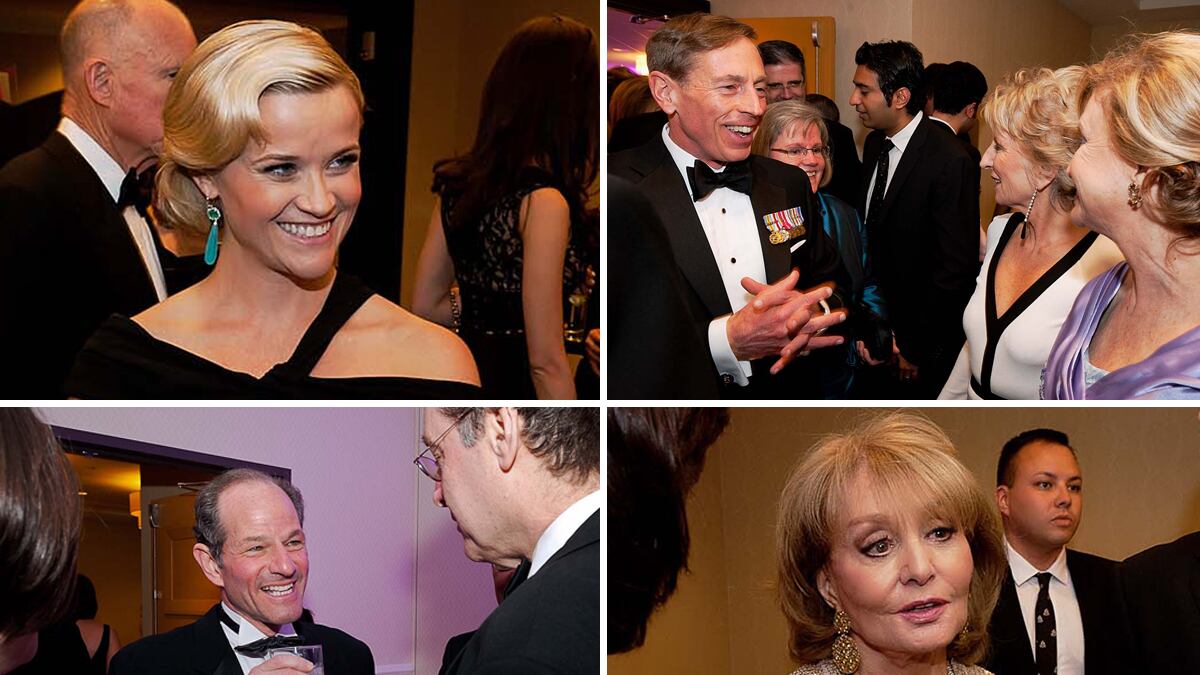 galleries/2012/04/29/reese-witherspoon-david-petraeus-and-more-celebrities-at-the-white-house-correspondents-dinner-photos/whcd-party-2012-tease_nuqskg