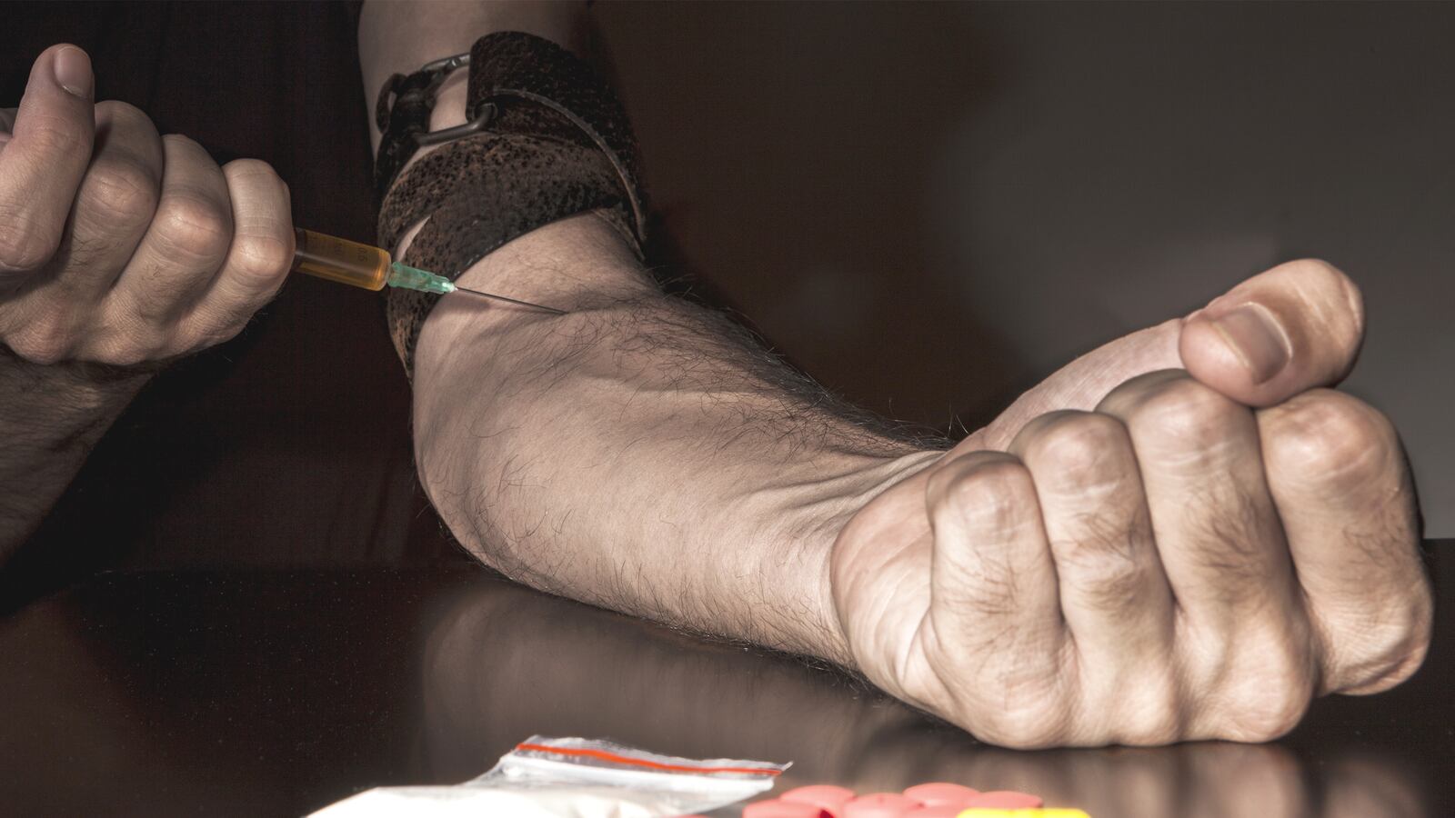 articles/2015/08/17/heroin-isn-t-the-problem-prescription-painkillers-are/150817-haglage-white-house-heroin-tease_mjhl3o