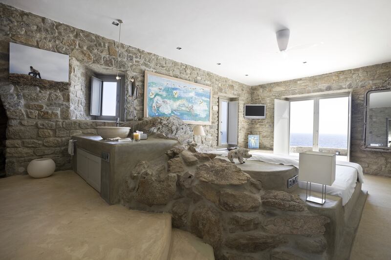 galleries/2013/03/08/omg-i-want-this-house-mykonos-photos/130307-omg-greece9_za1hlw