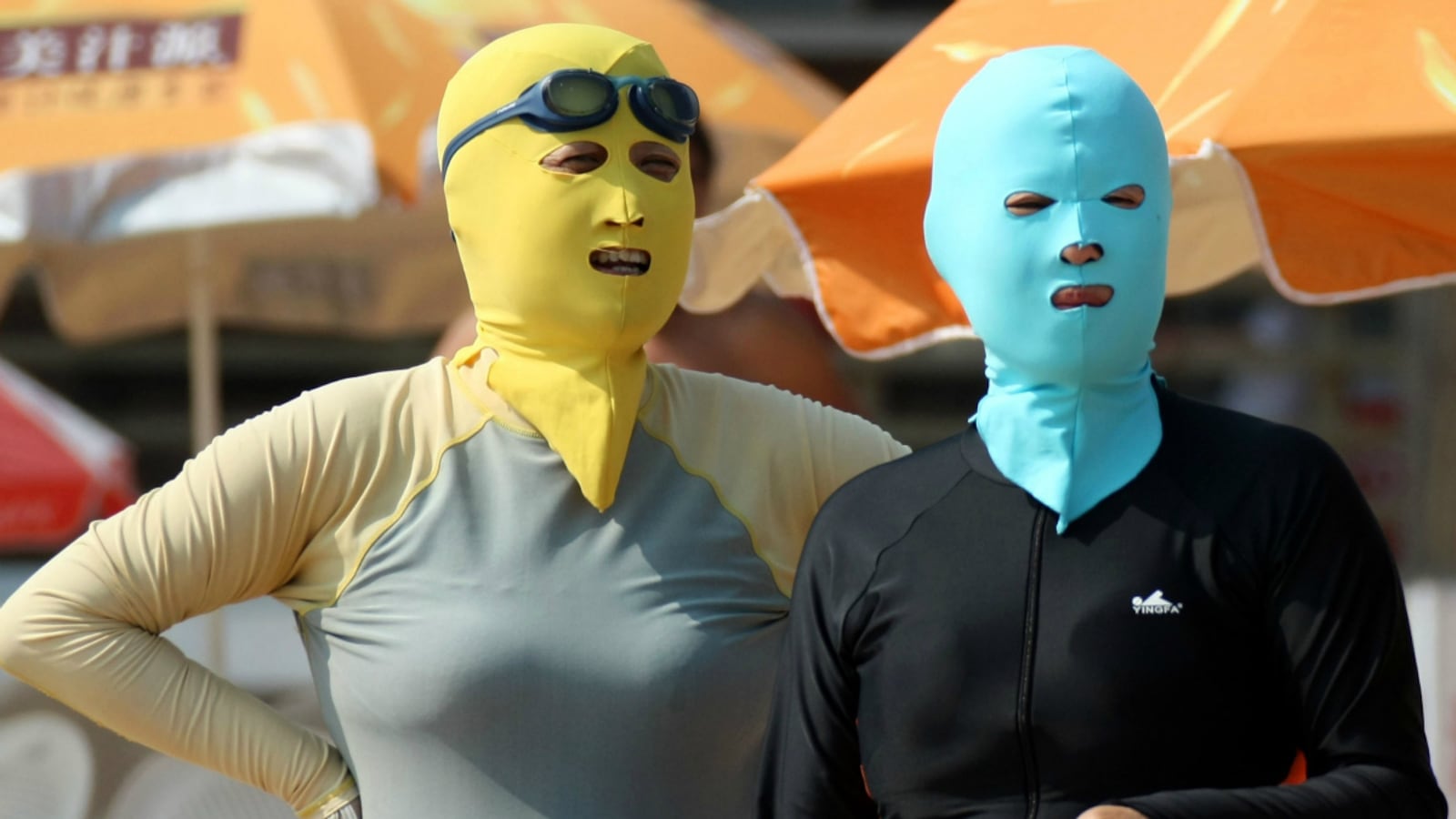 articles/2012/08/19/here-s-the-face-kini-summer-s-craziest-new-trend-photos/C-_fakepath_facekini1_i1adld
