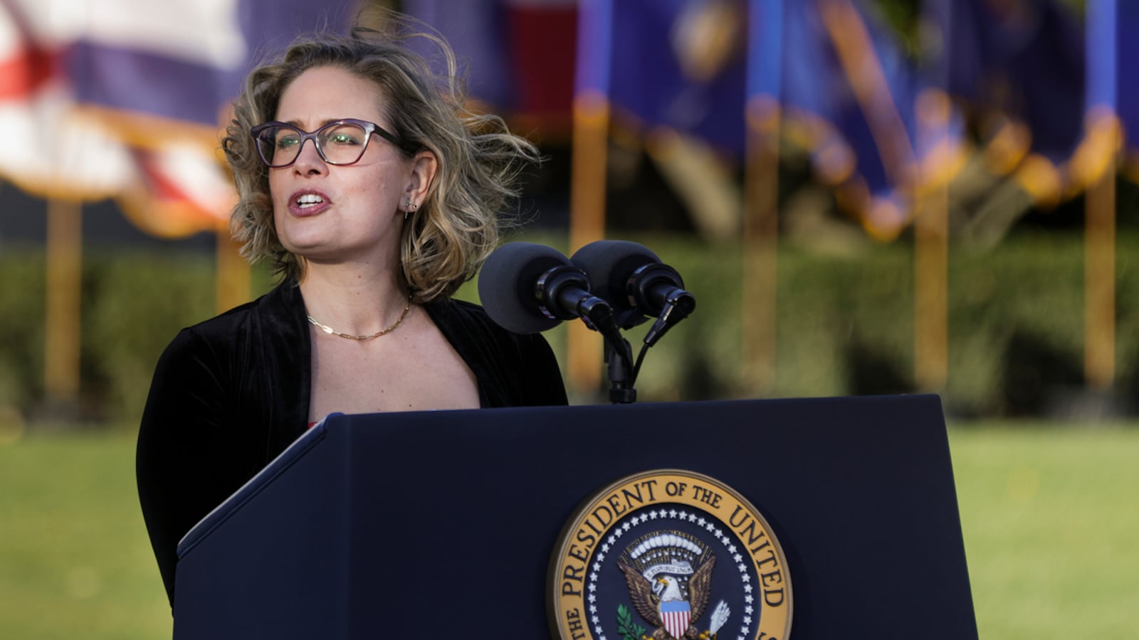 220811-kyrsten-sinema-hero_vkhbcp