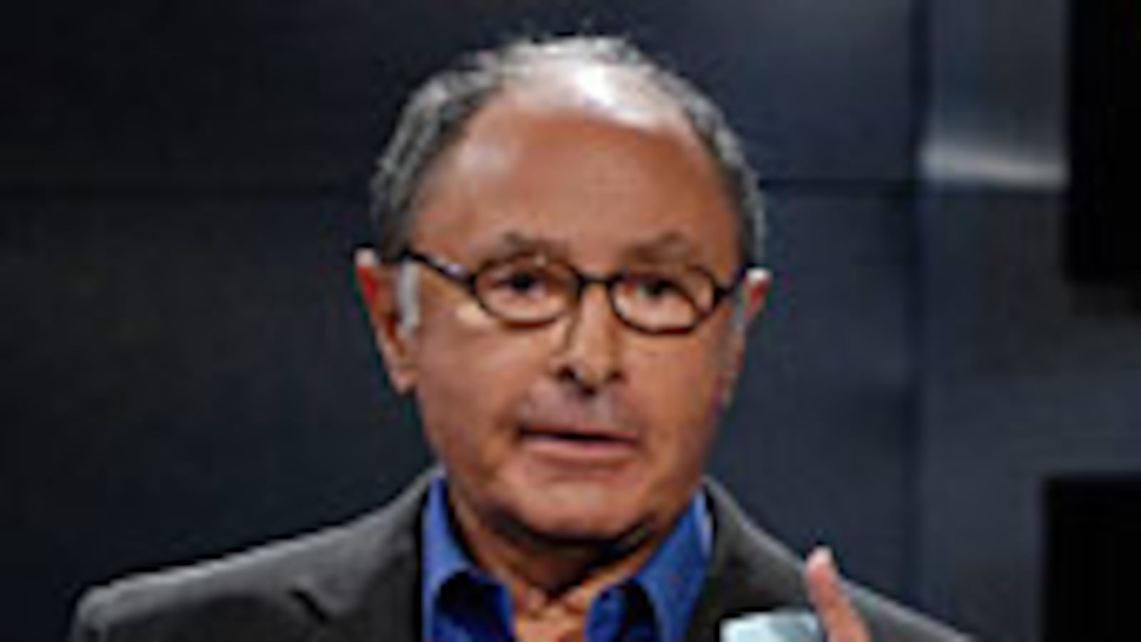 articles/2009/03/23/hollywoods-most-threatening-blog/masters-peter-bart_19041_dymoyr