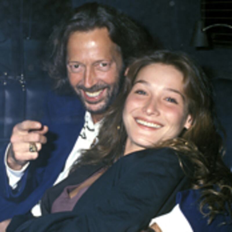 articles/2010/09/17/andrew-garfield-carla-bruni-biography-and-more-yes-list-culture-picks/bruni_uaru51