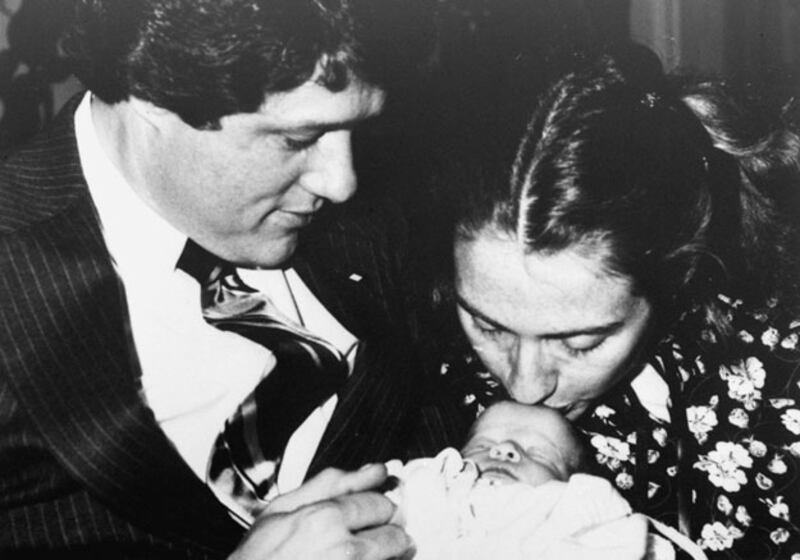 galleries/2010/07/28/bill-and-chelsea/bill-and-chelsea---6_h2pvua