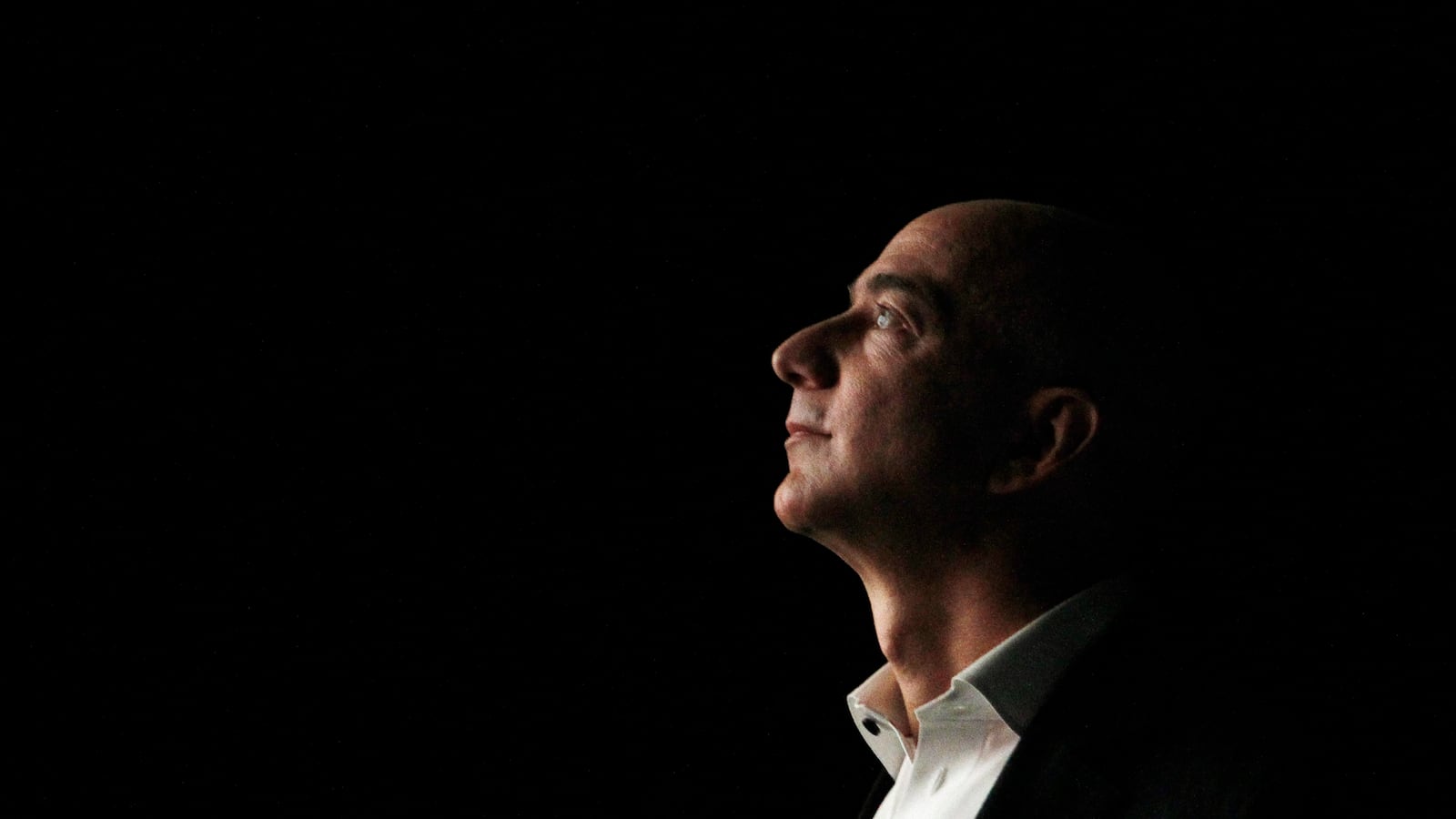 articles/2013/08/05/everything-you-need-to-know-about-jeff-bezos/130805-jeff-bezos-tease_qj9die