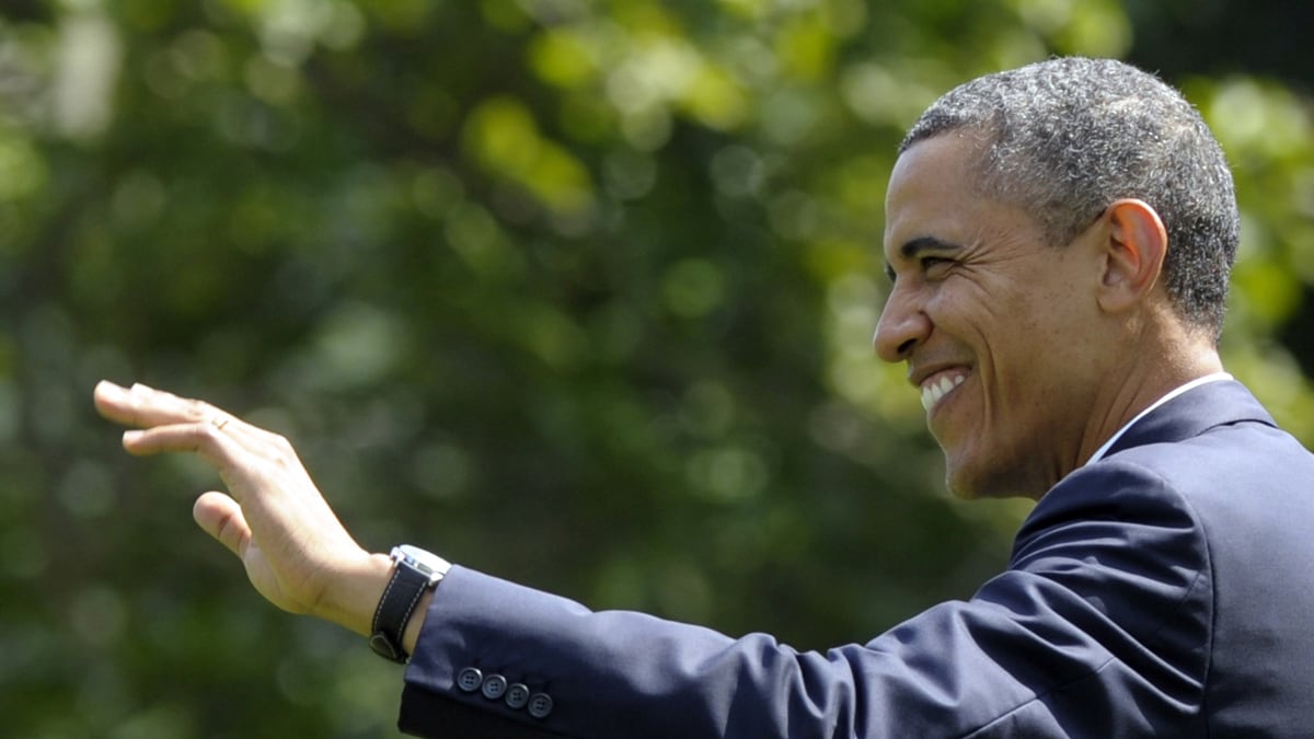 cheats/2012/07/31/obama-euro-stresses-u-s-economy/obama-ny-euro-cheat_qj0ybq