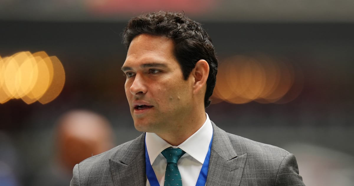 Fox’s NFL Hosts Send ‘Thoughts and Prayers’ to Mark Sanchez After Stabbing and Arrest