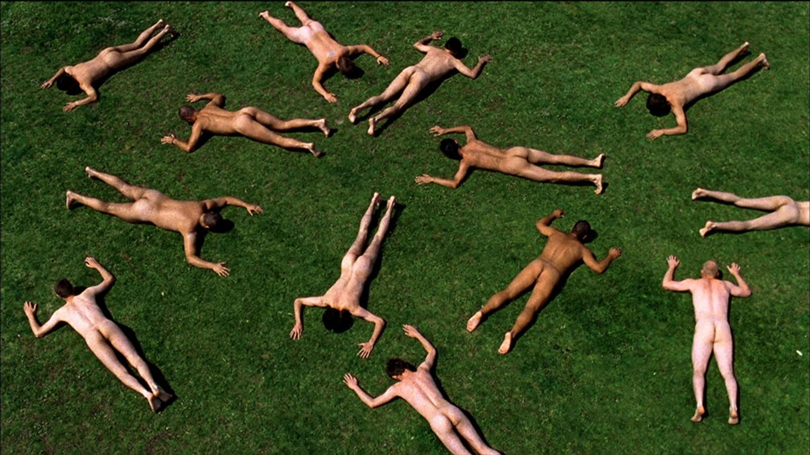 galleries/2010/09/07/larry-clark-s-xxx/stephens-destricted---balkan_bsyzje