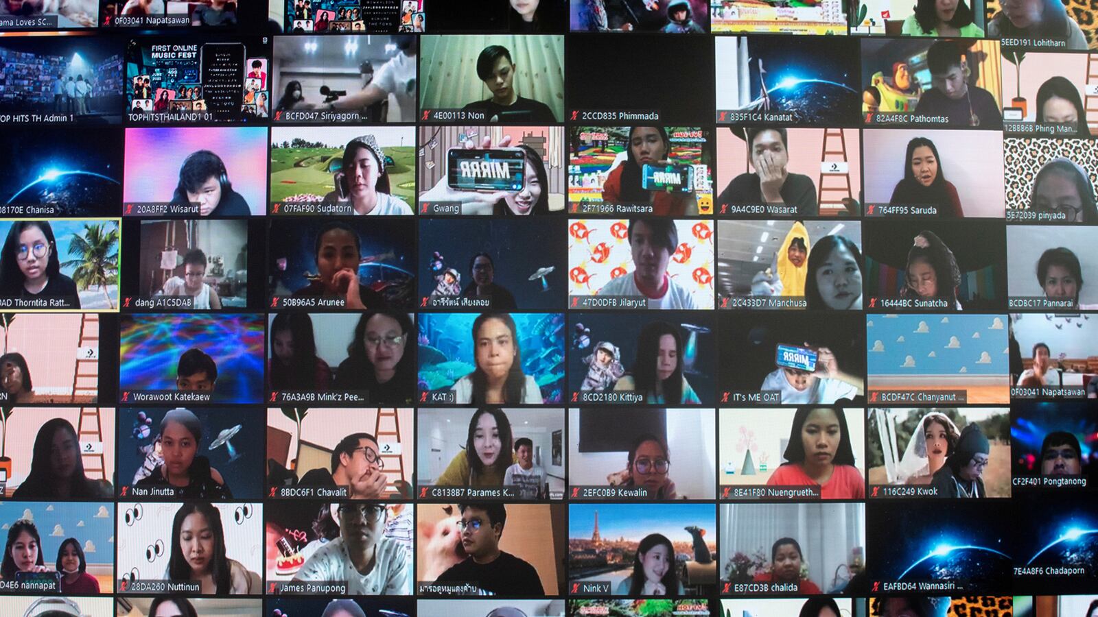 2020-06-07T000000Z_2045195259_RC2B4H9QPI9I_RTRMADP_3_HEALTH-CORONAVIRUS-THAILAND-FESTIVAL_oynbjo