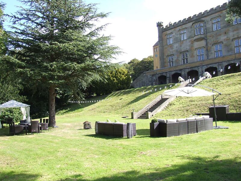 190917-mcnearney-omg-i-want-to-rent-this-house-welsh-castle-13_j8kxfn