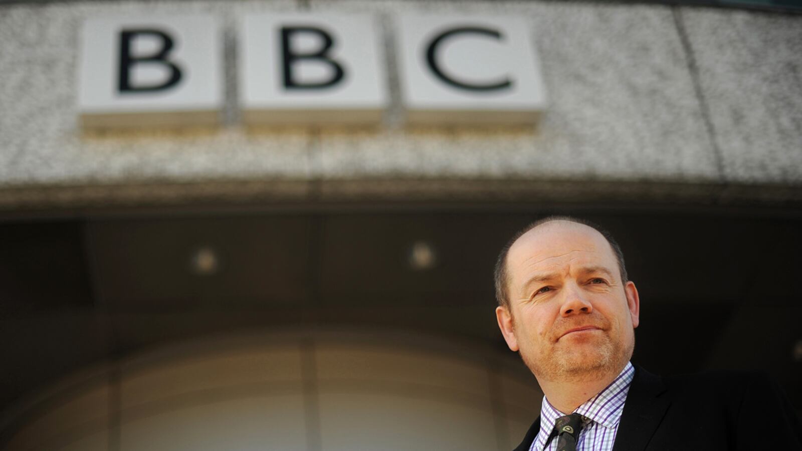 articles/2012/11/01/jimmy-savile-scandal-reaches-new-york-times/mark-thompson-savile-case-hewlett-tease_ho003v