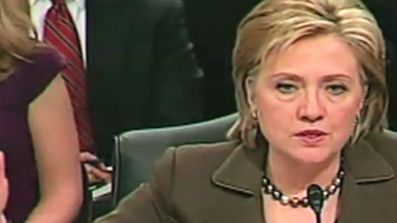 videos/2009/01/13/cliton-talk-tough-on-iran/cnn-clinton-on-iran_diludl