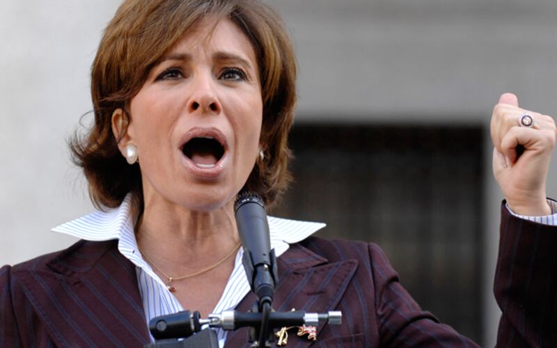 galleries/2010/03/03/queens-of-daytime/daytime-queens---pirro_tmt5z8