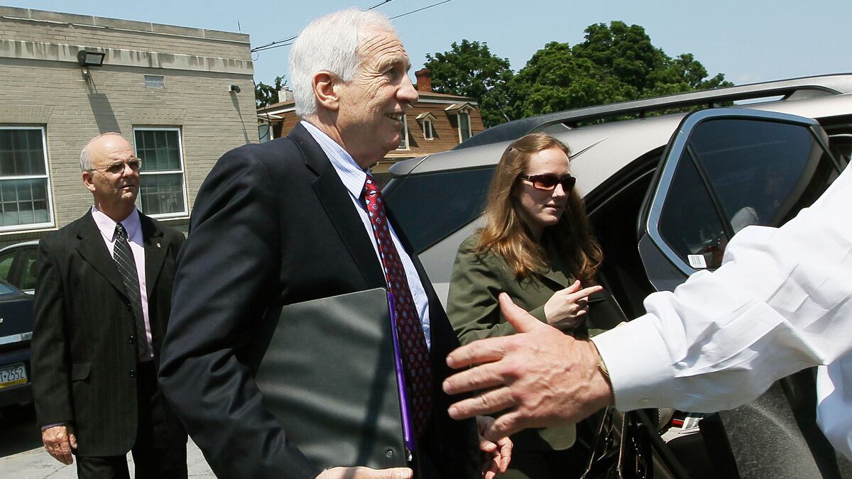 articles/2012/06/20/sandusky-to-try-nearly-obsolete-mental-illness-defense/sandusky-mental-illness-defense-singal_v19aqz