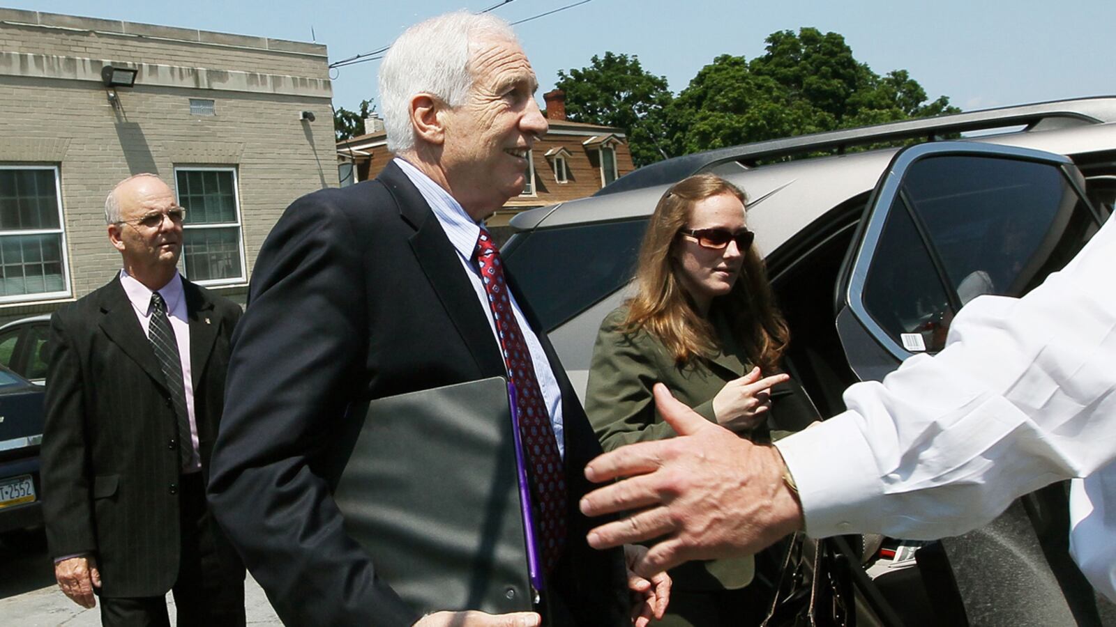 articles/2012/06/20/sandusky-to-try-nearly-obsolete-mental-illness-defense/sandusky-mental-illness-defense-singal_v19aqz