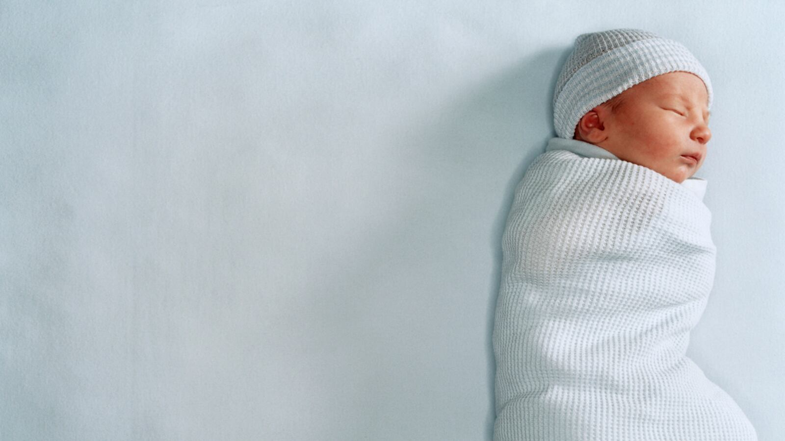 cheats/2011/10/30/study-women-avoid-halloween-births/are-women-afraid-to-give-birth-halloween-cs_nztske
