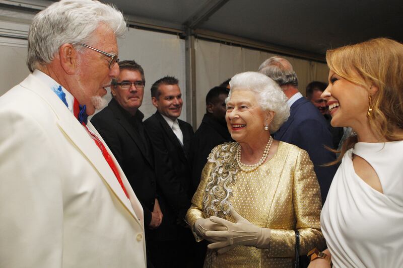 articles/2013/04/19/queen-s-portrait-artist-rolf-harris-arrested-in-historic-sex-abuse-inquiry/rolf-harris_oxihma