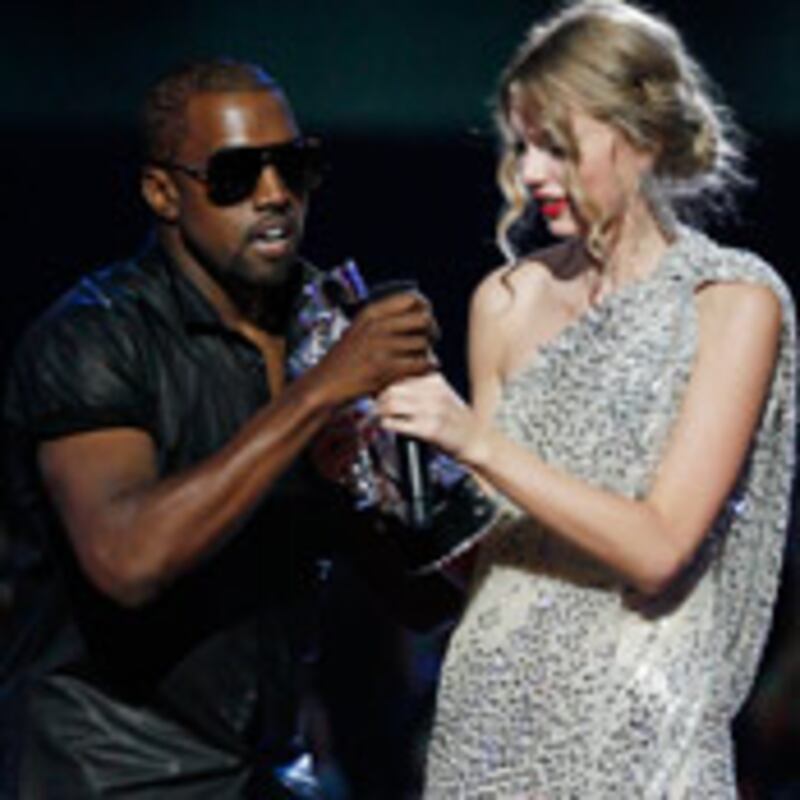 articles/2009/09/14/kanye-west-apologizes/sicha-kanye_49176_bqhhbe