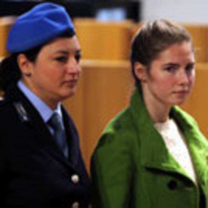 articles/2009/12/30/our-hottest-stories-of-2009/nadeau-knox-5_txevkz