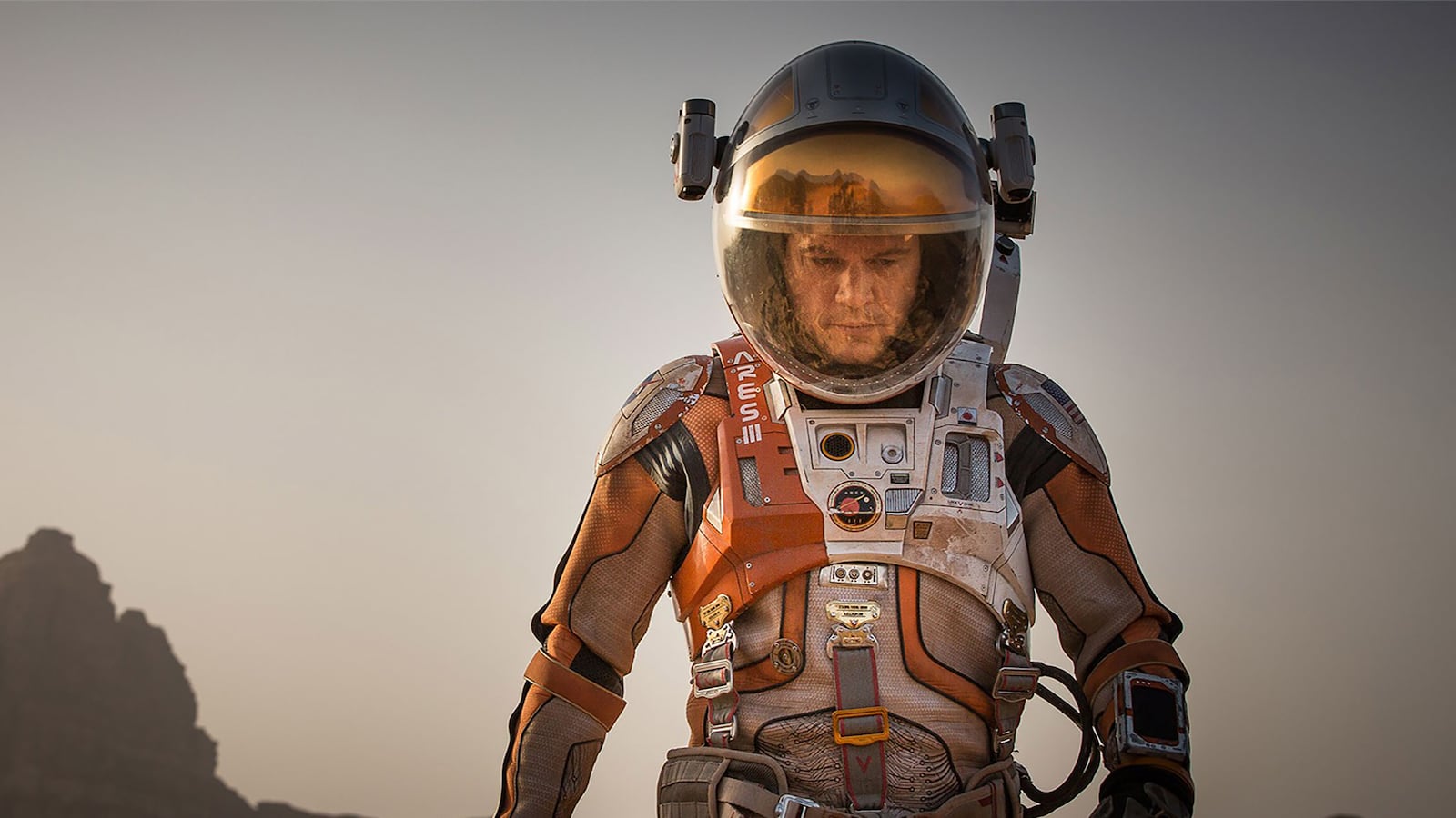 articles/2015/10/06/meet-the-real-star-of-the-martian-drew-goddard-the-next-joss-whedon/151005-stern-goddard-tease_stqmzi