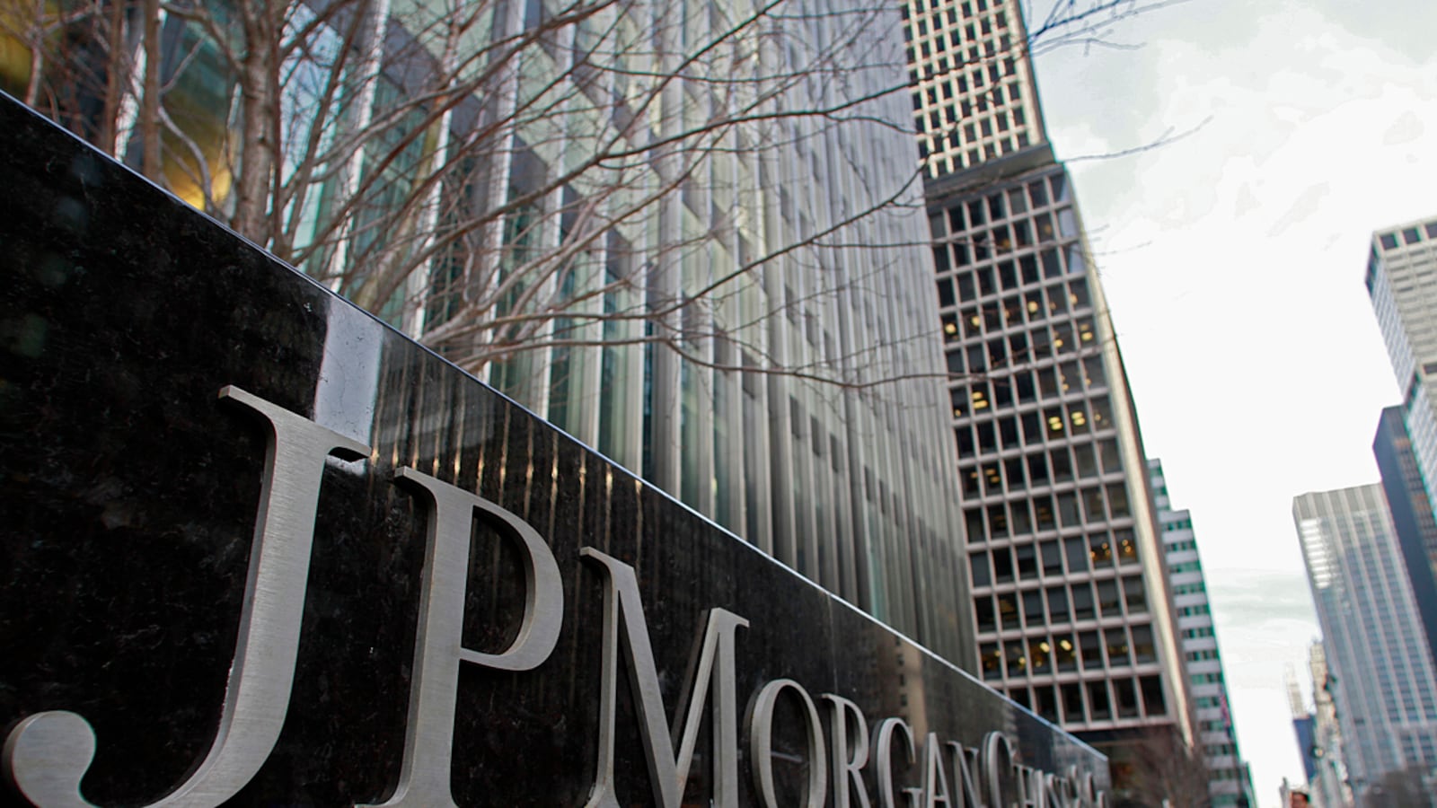 cheats/2012/01/29/u-s-banks-ready-for-european-defaults/jp-morgan-madoff-cheat_kjwgfl