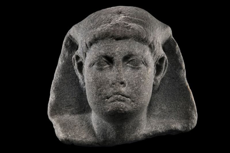 galleries/2010/06/03/cleopatra/cleopatra-8_ls8kzl