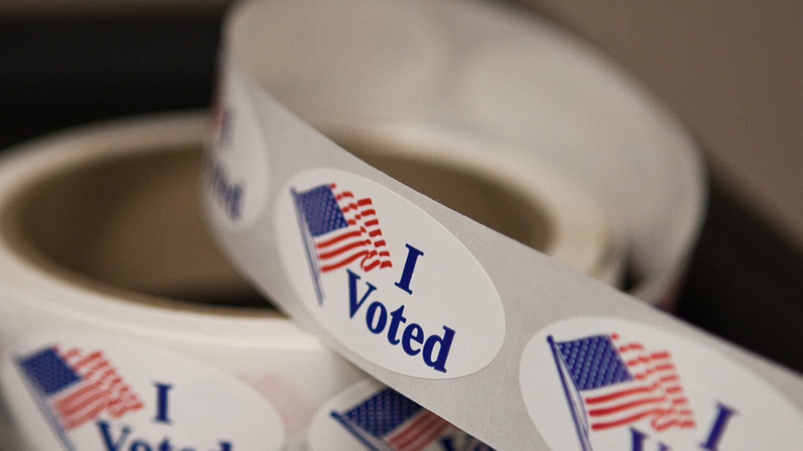 articles/2012/06/07/the-net-roots-the-super-rich-and-the-ugly-endless-election/wisconsin-recall-lewis-tease_yxxuec